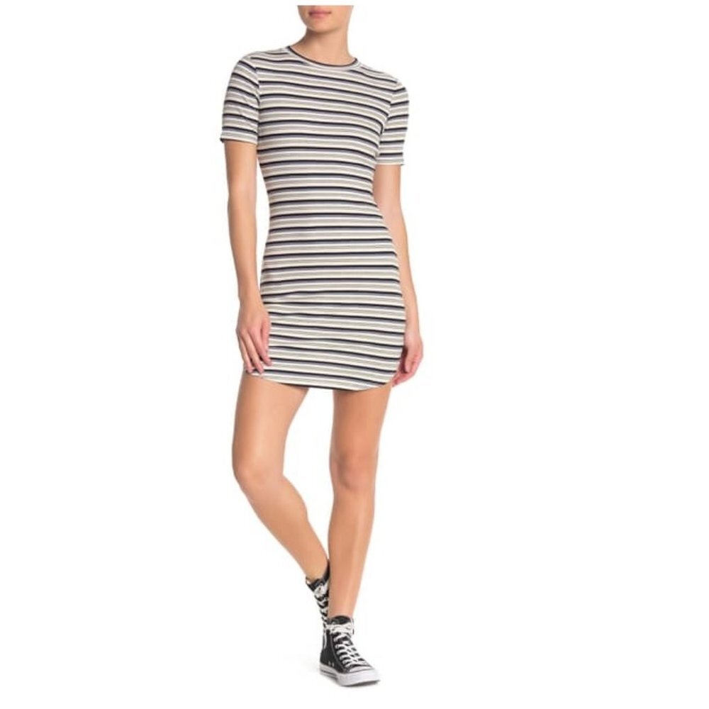 🎁 Day After Day Short Sleeve Striped Knit Dress